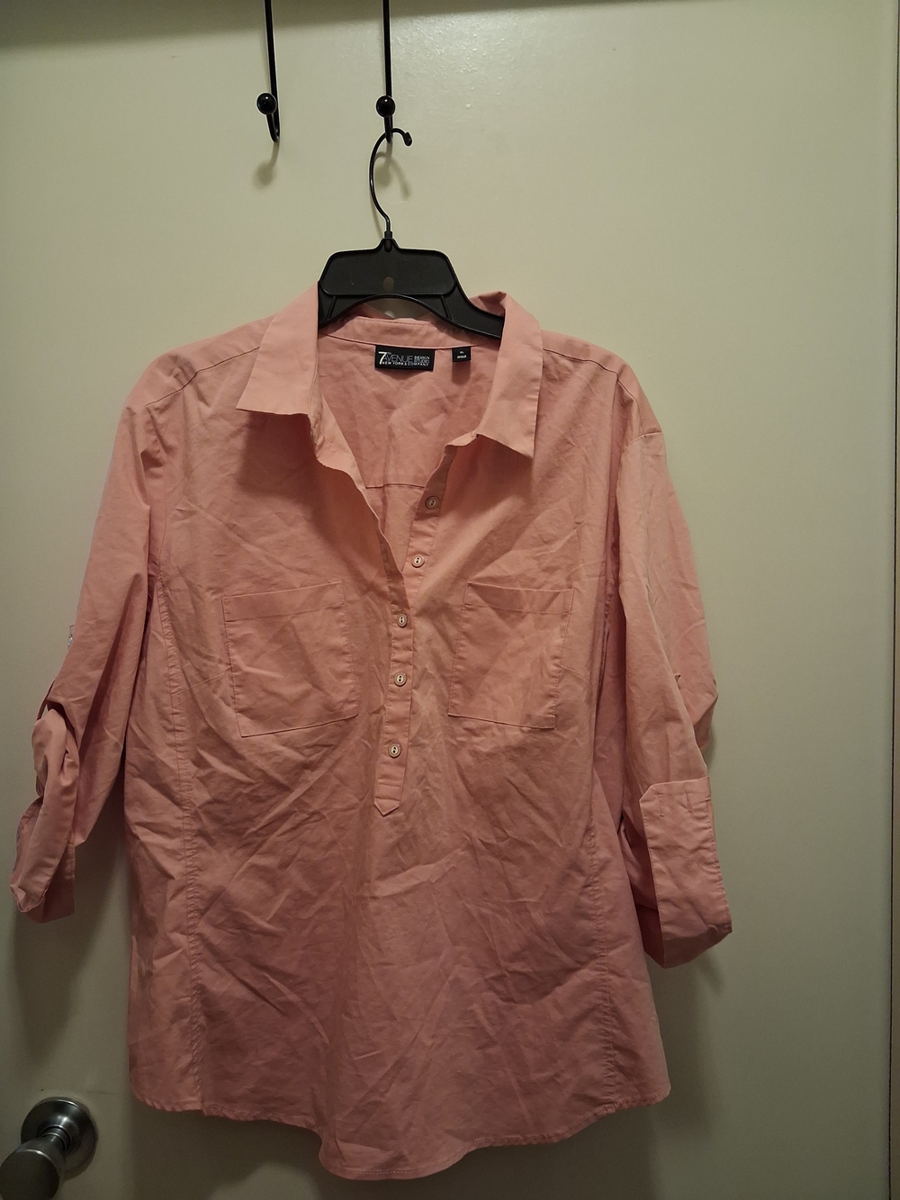 Zac & Zoe Light Pink Button-Front Collared Shirt